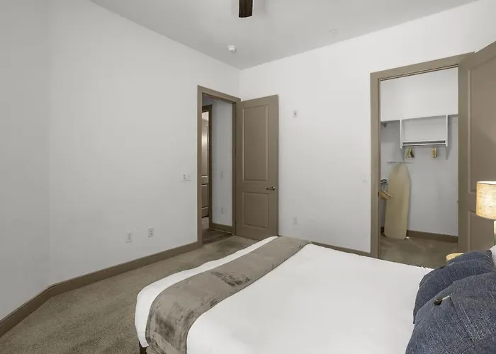 Cozysuites At Town Apartamento *