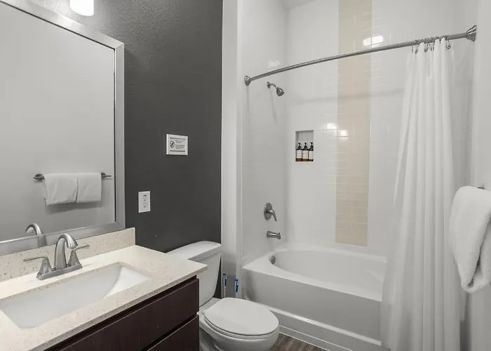 Apartamento Cozysuites At Town