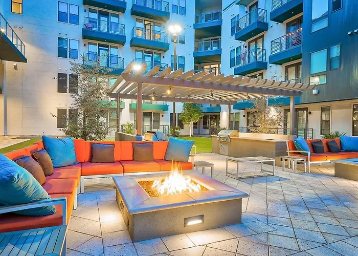 Cozysuites At Town Apartamento *
