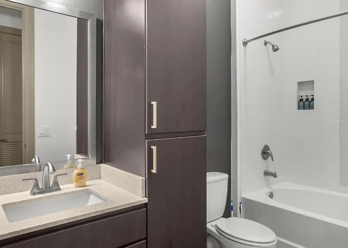 Apartamento Cozysuites At Town Tempe