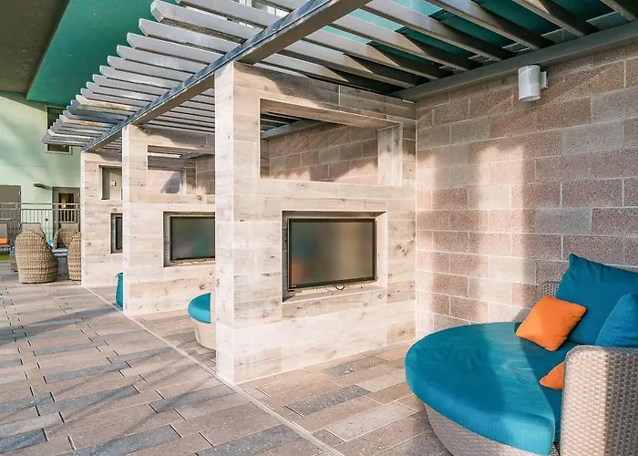 Cozysuites At Town * Tempe
