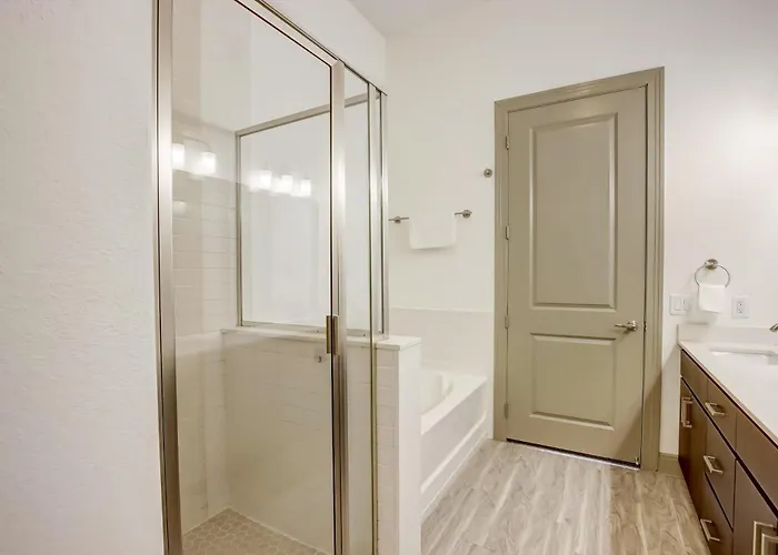 Cozysuites At Town * Tempe