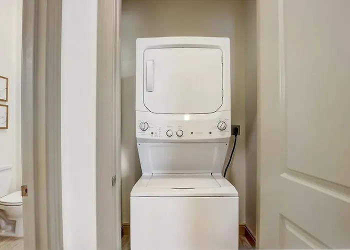 Cozysuites At Town