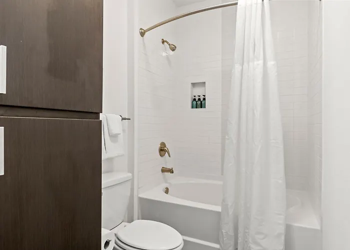 Apartment Cozysuites At Town Tempe